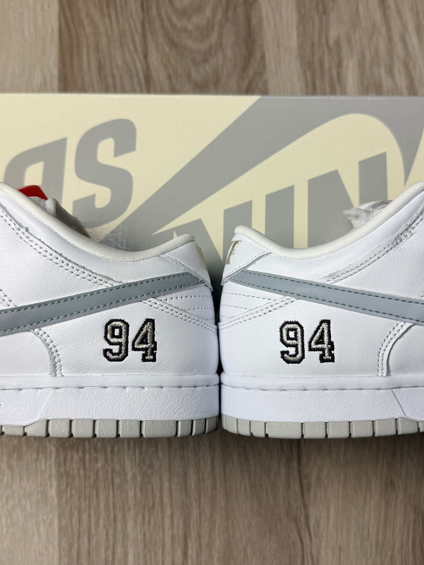 Supreme x Nike SB Dunk Low 94