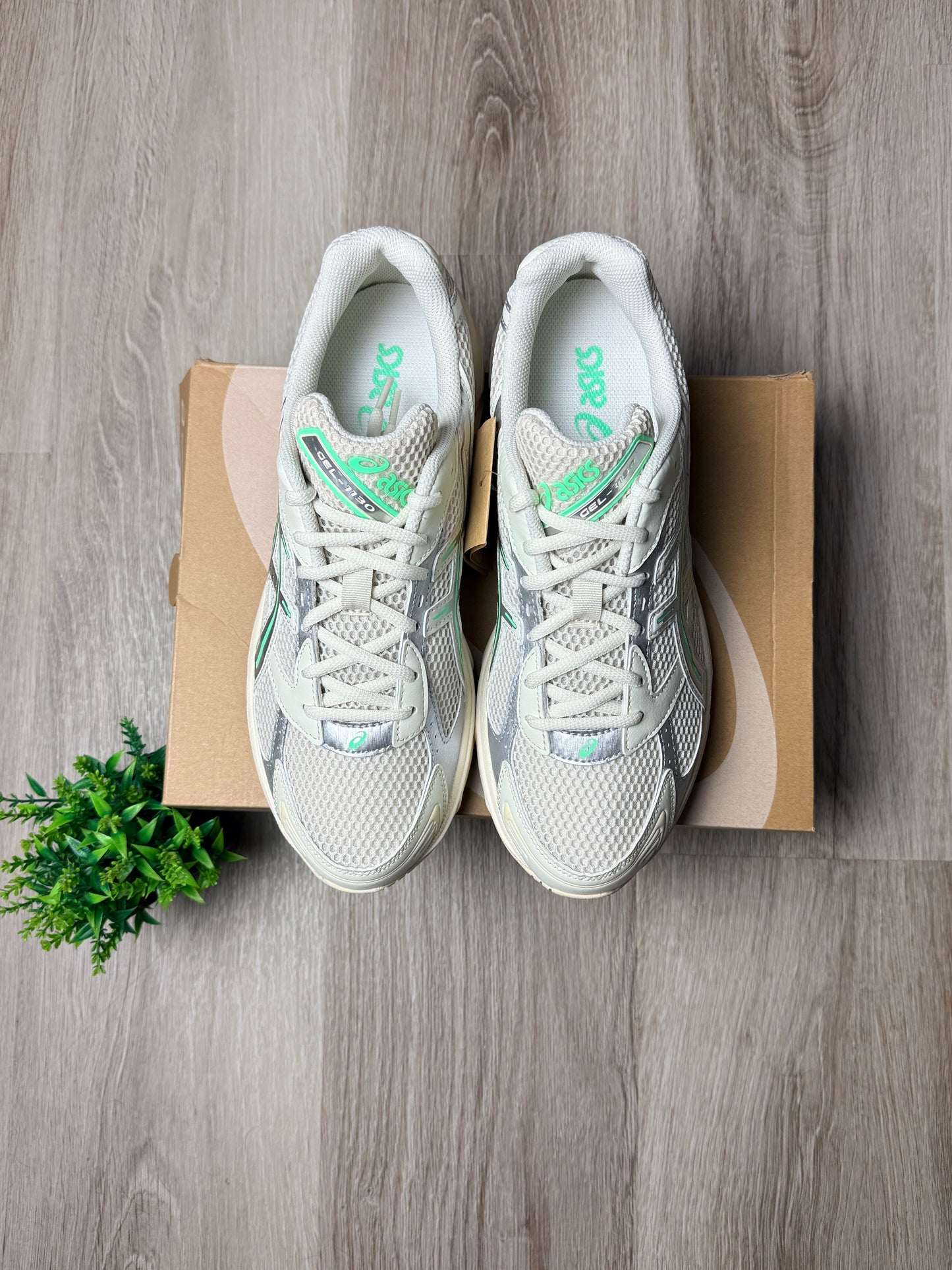 Asics Gel-1130 Pale Oak/ Menthol