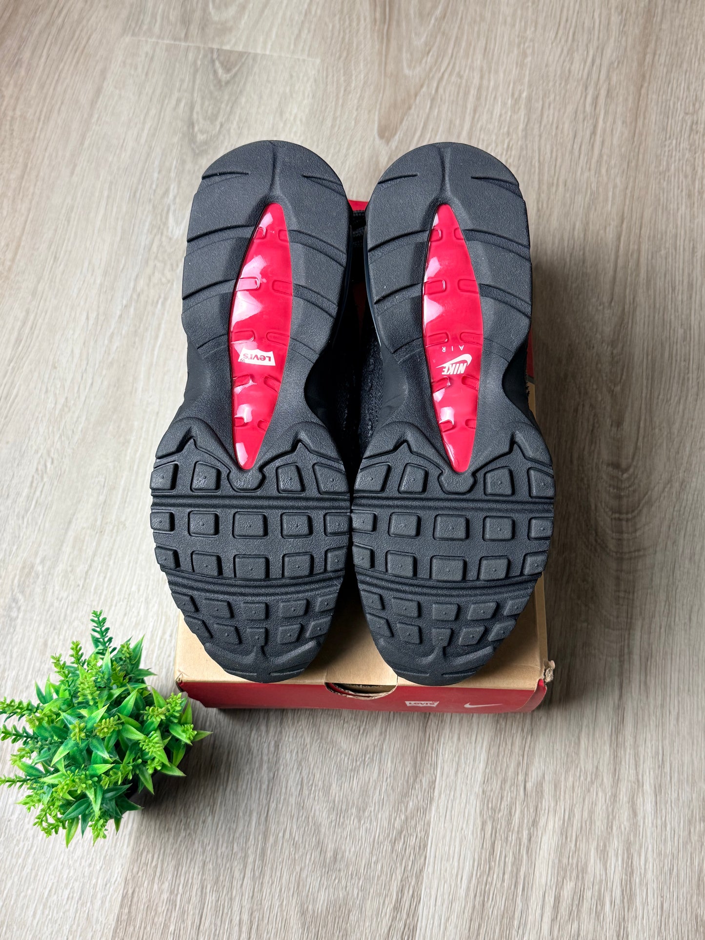 NIKE AIR MAX 95 OG LEVIS