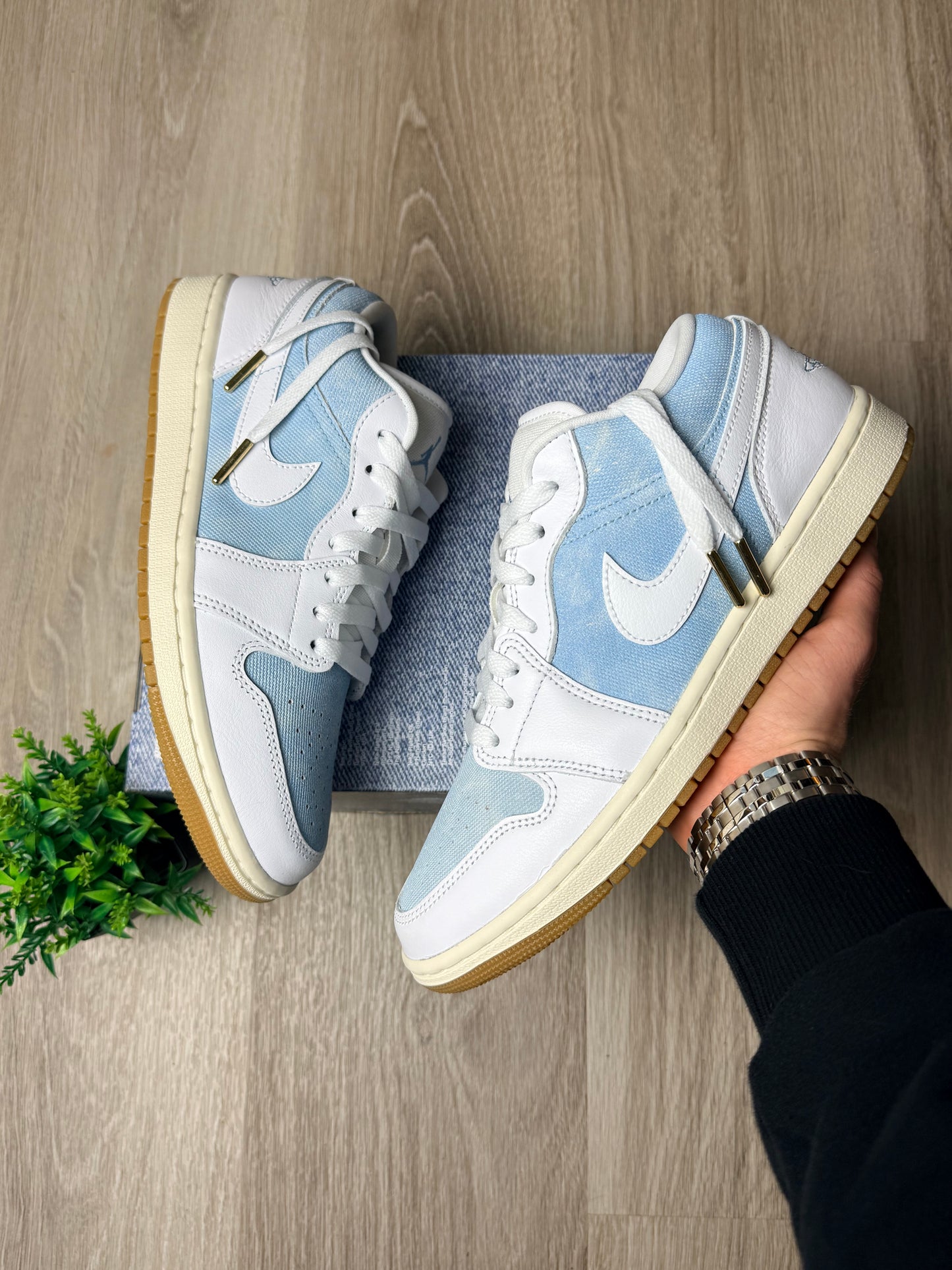Jordan 1 Low SE 'Denim'