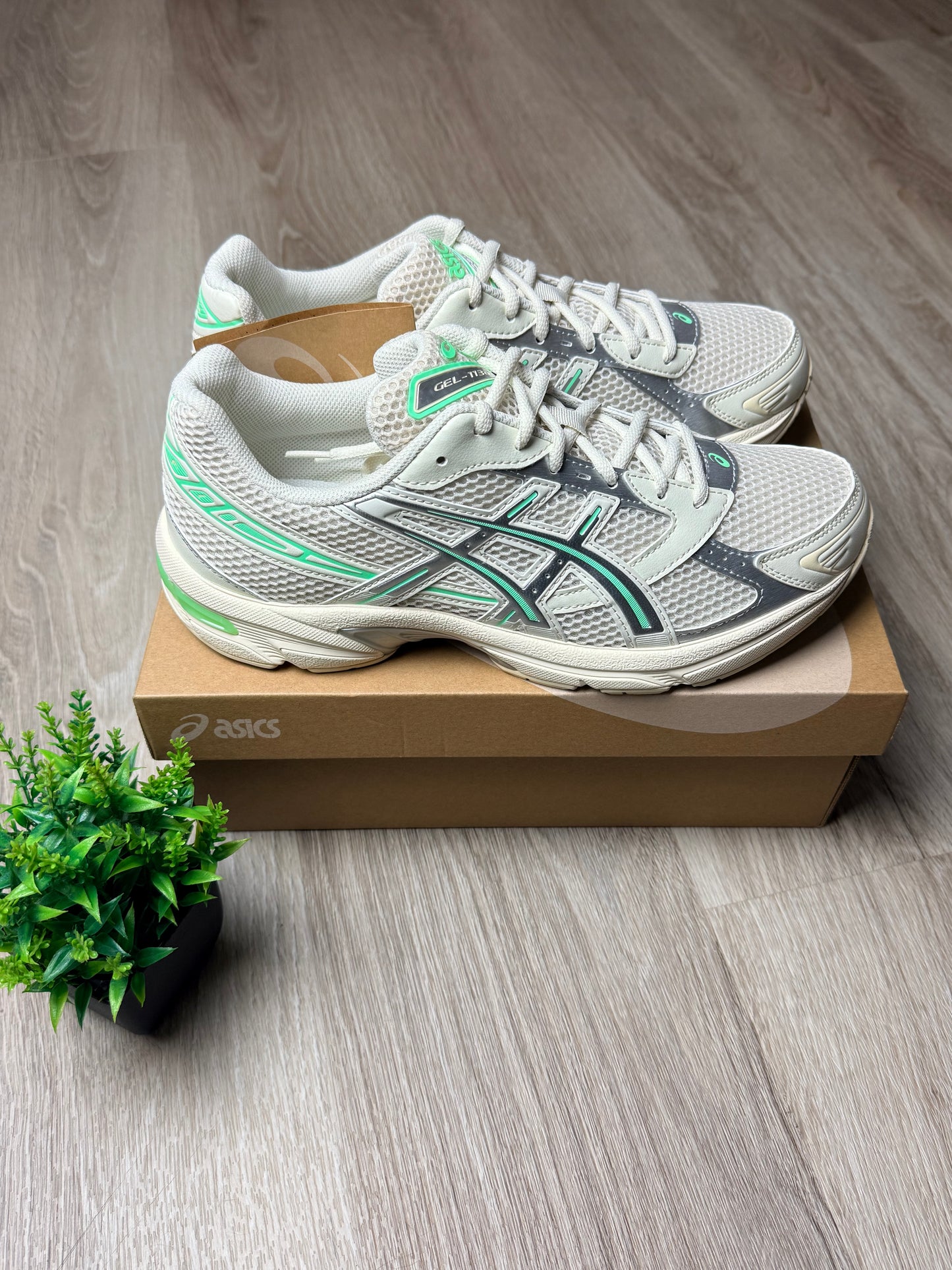Asics Gel-1130 Pale Oak/ Menthol