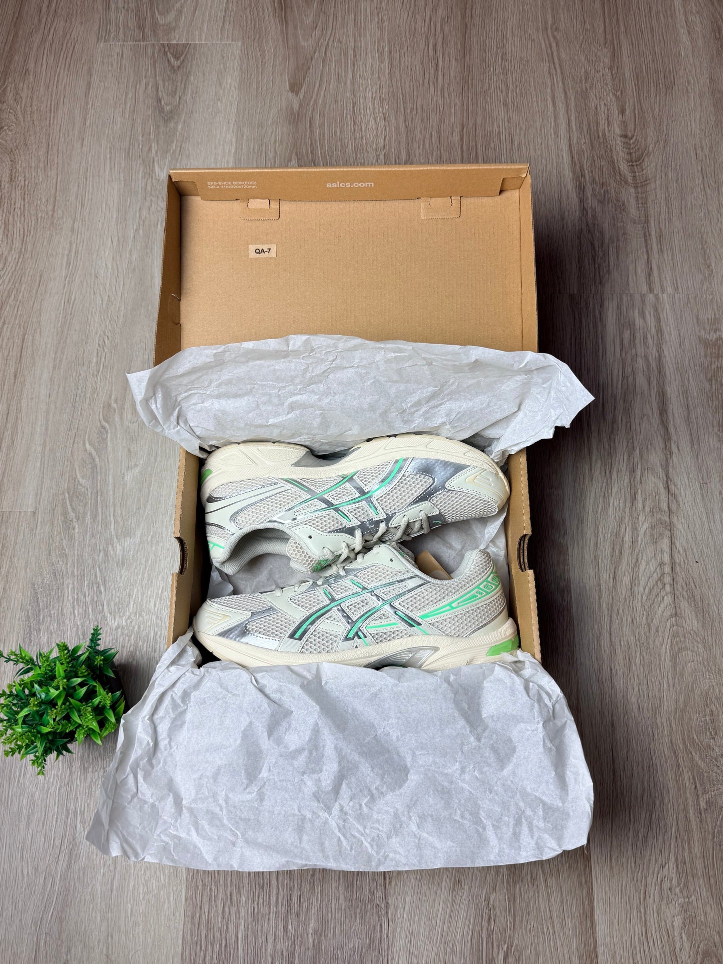 Asics Gel-1130 Pale Oak/ Menthol