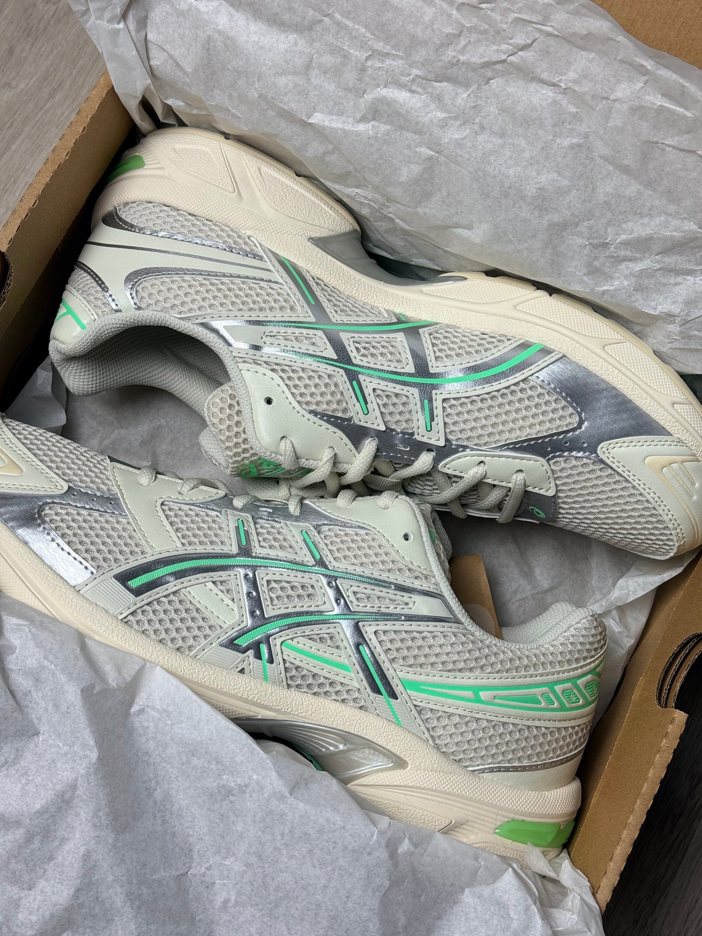 Asics Gel-1130 Pale Oak/ Menthol