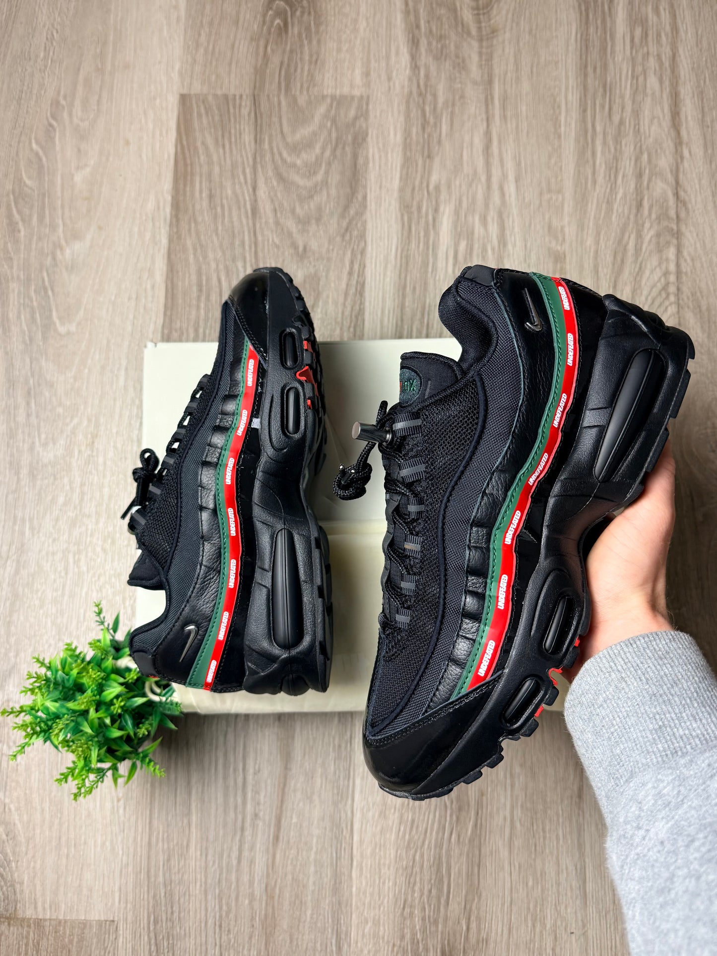 Nike x Undefeated Air Max 95 - Black
