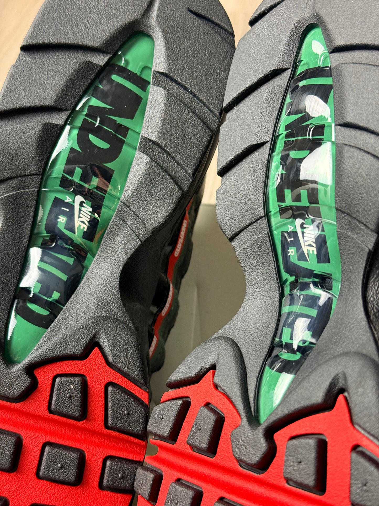 Nike x Undefeated Air Max 95 - Black