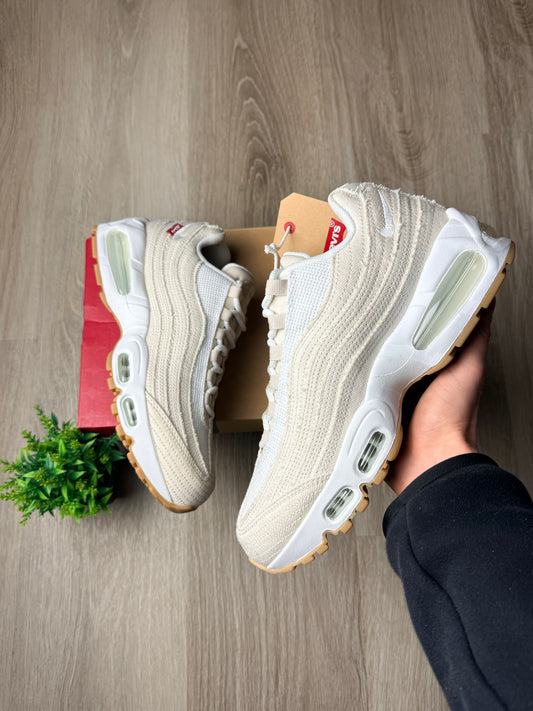 NIKE AIR MAX 95 OG X LEVIS