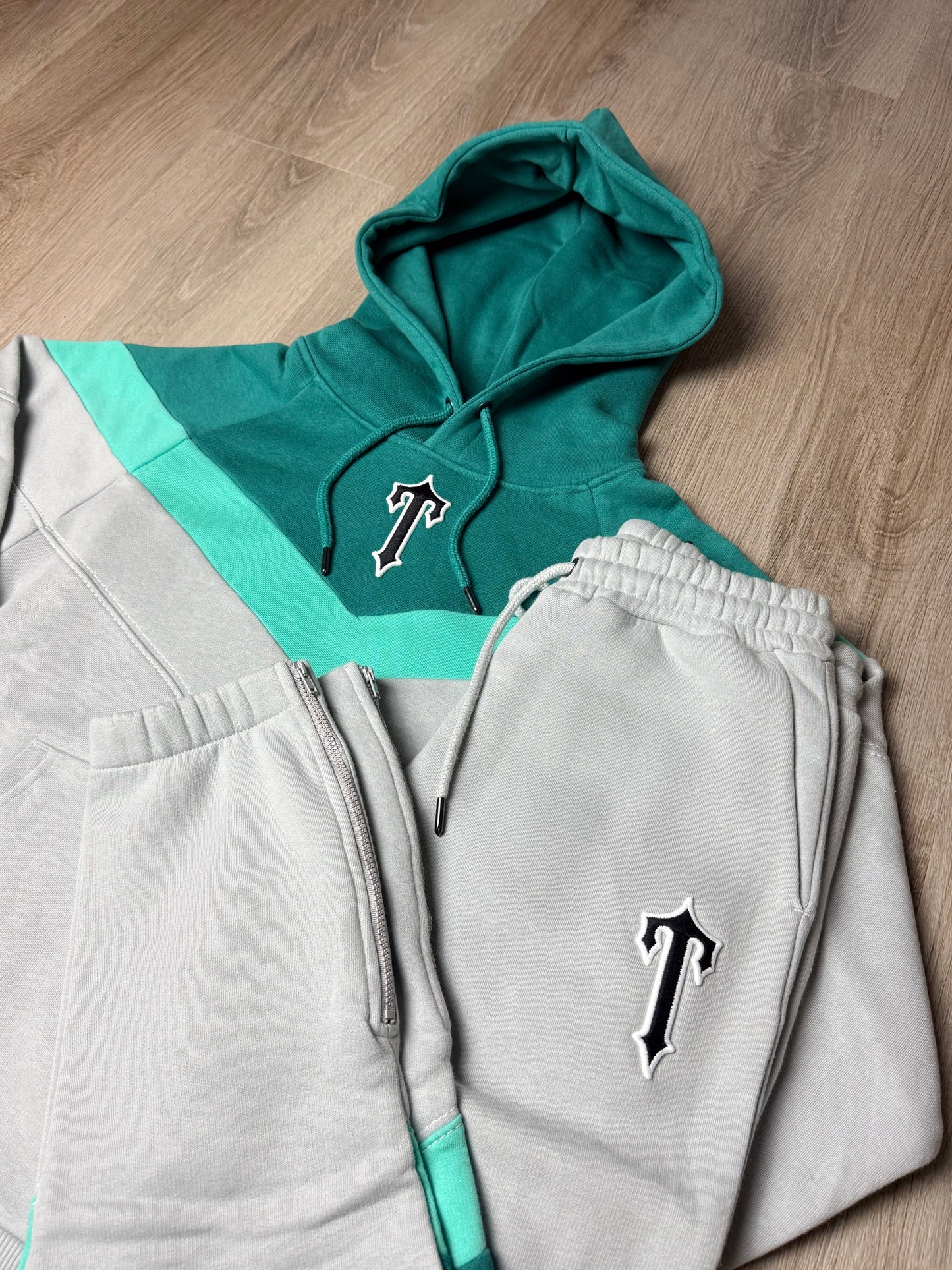 Trapstar V-Panel Full Tracksuit