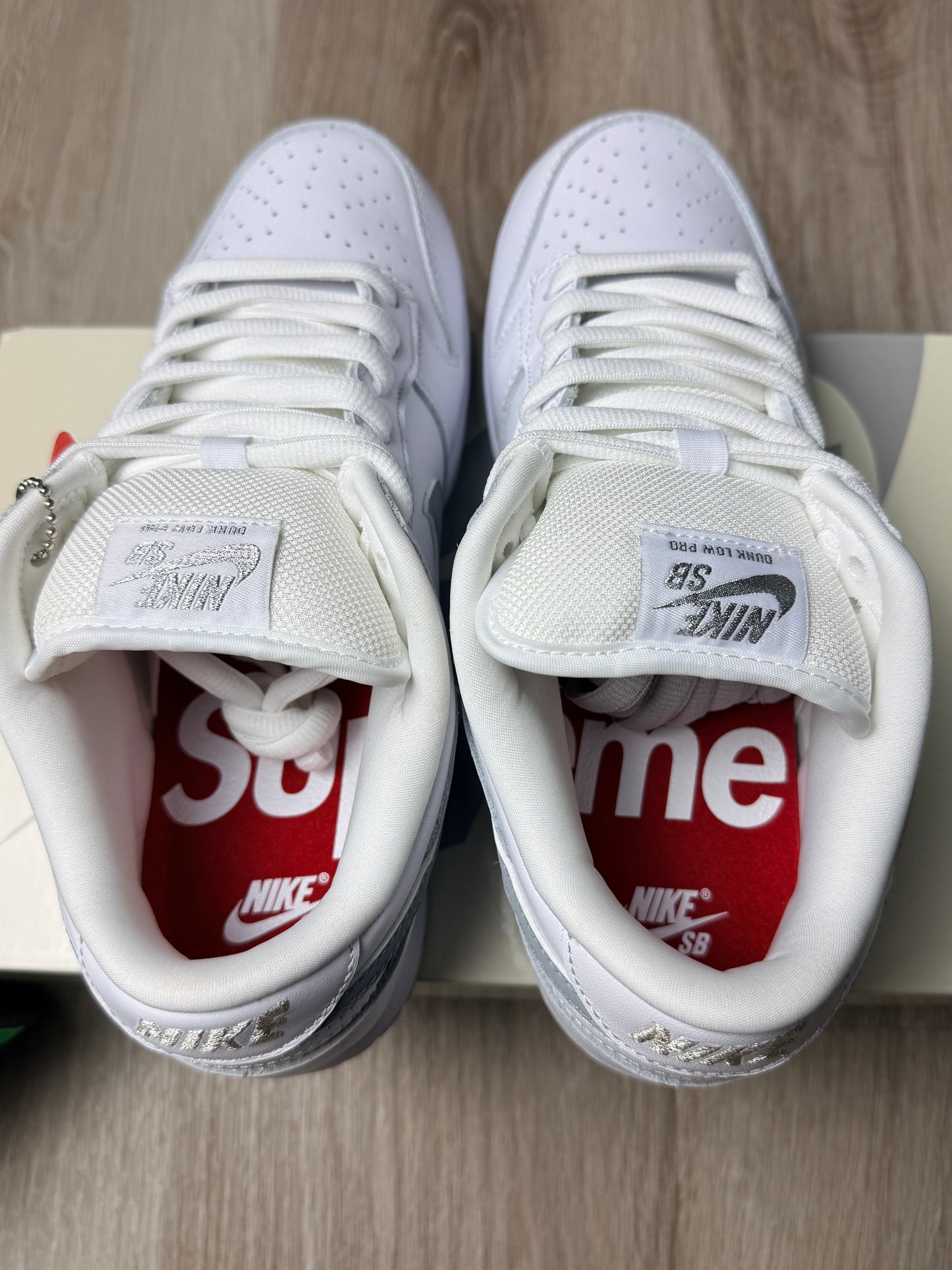 Supreme x Nike SB Dunk Low 94
