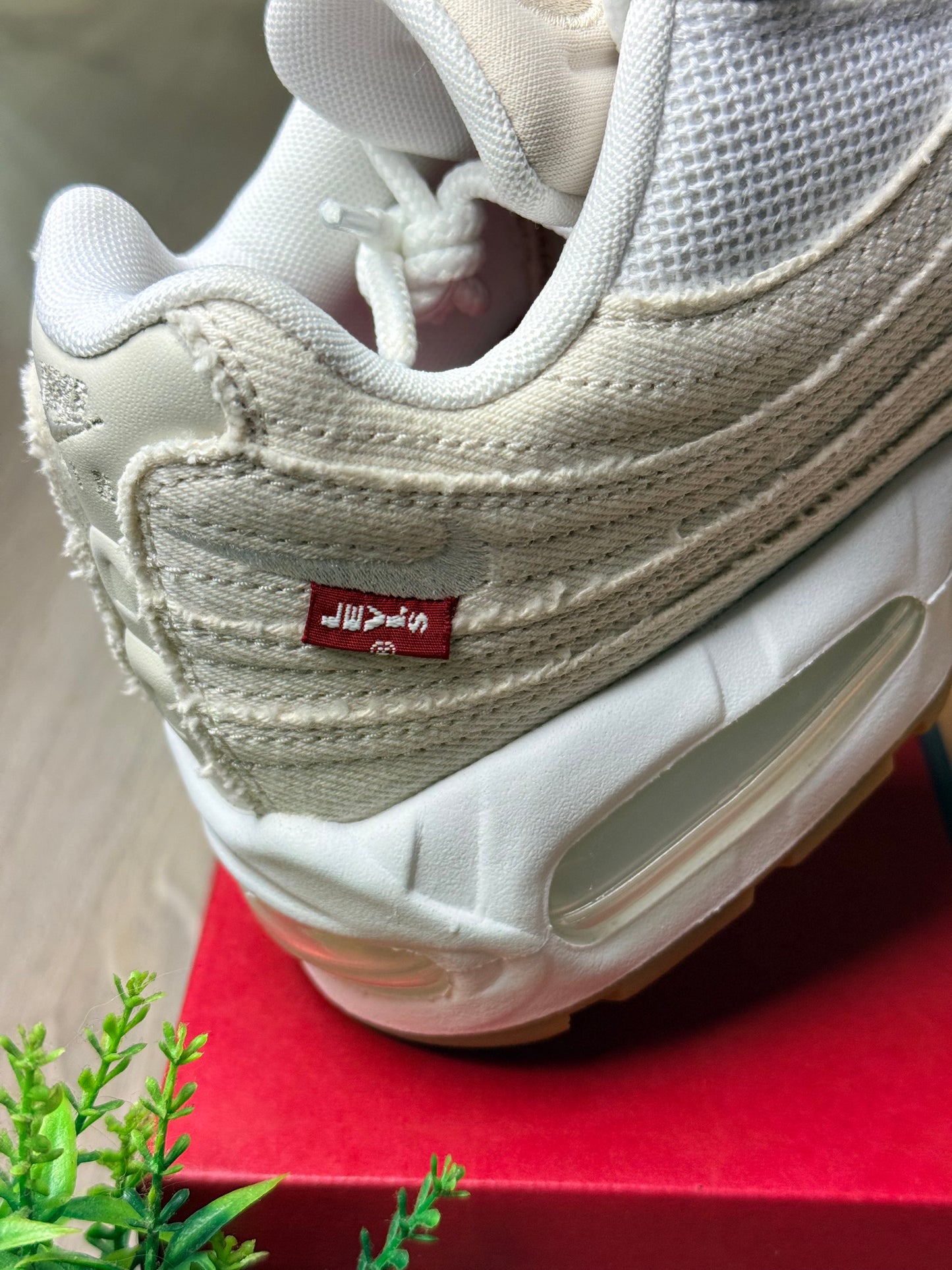 NIKE AIR MAX 95 OG X LEVIS