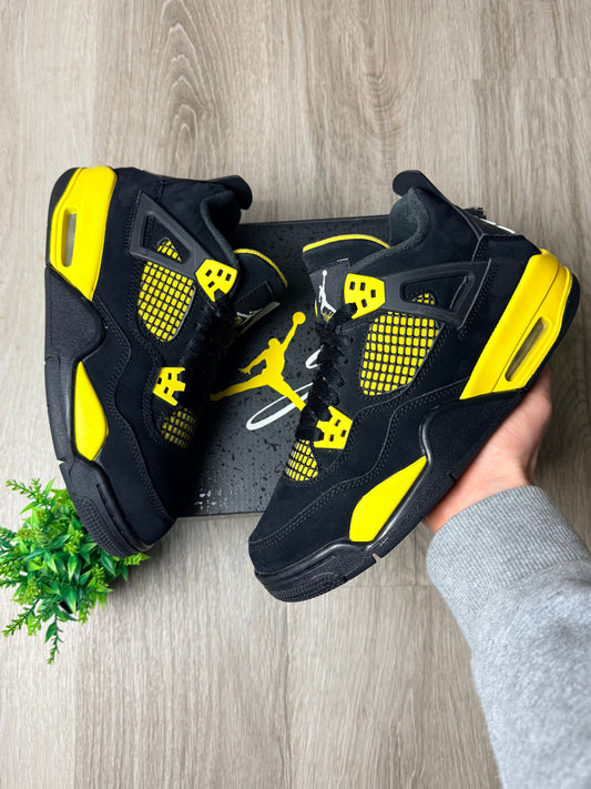 Air Jordan 4 Retro “Yellow Thunder” - Pre Loved ❤️
